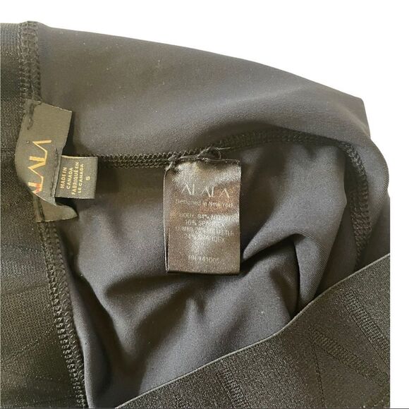 Alala Horizon Crop leggings in size S - Picture 10 of 14